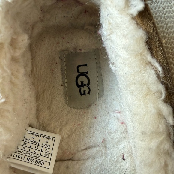 UGG Men\'s Ascot slippers in chestnut 12 main image 8
